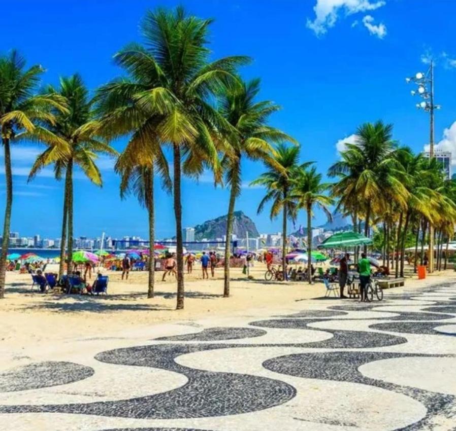 Sua Casa No Rio-copacabana 3 Qts 3 Banheiros A 1 Quadra Da 6 Pessoas * Rio de Janeiro